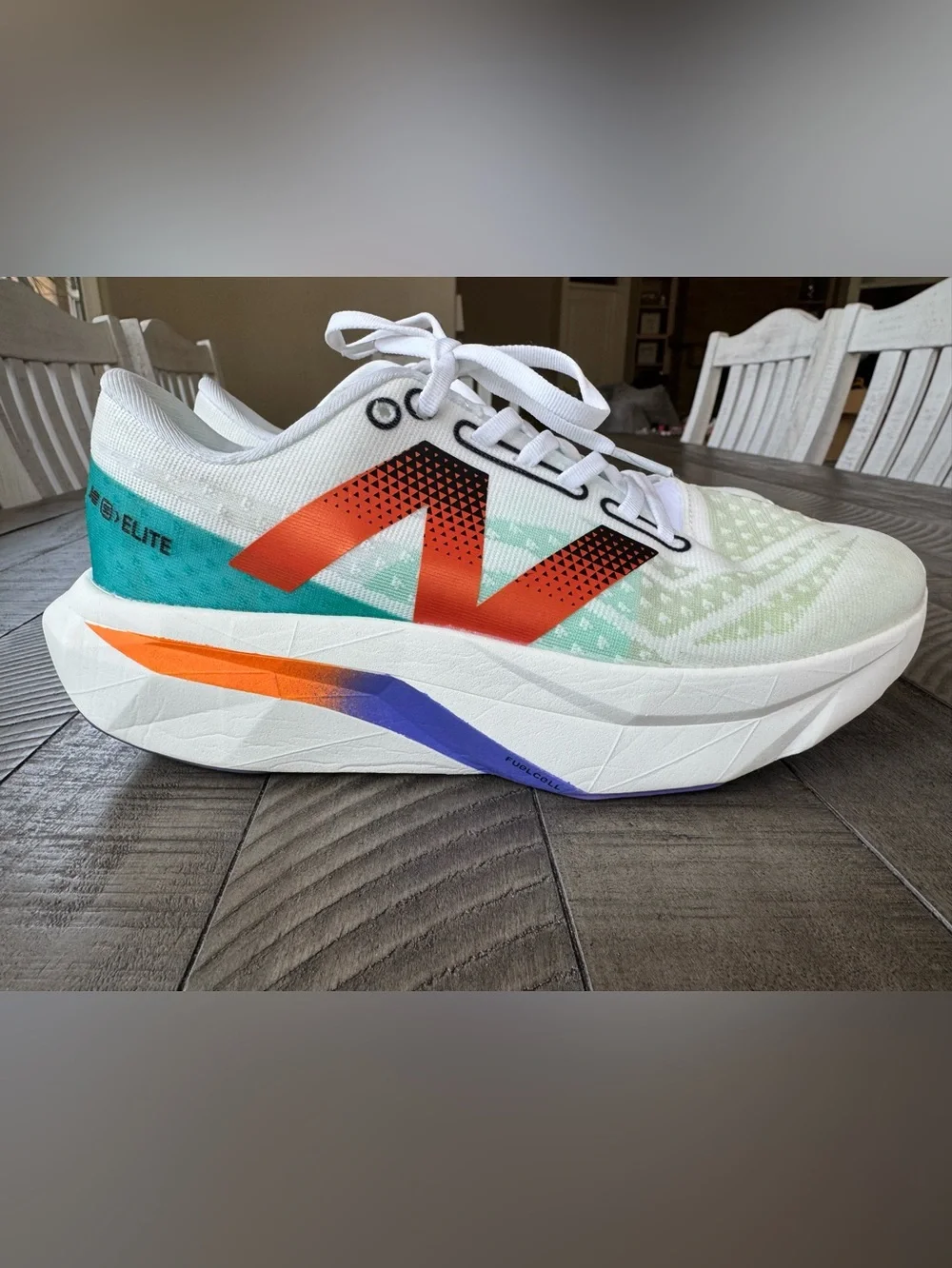 New Balance FuelCell SuperComp Elite v4 Men’s Size 9.5 (D)